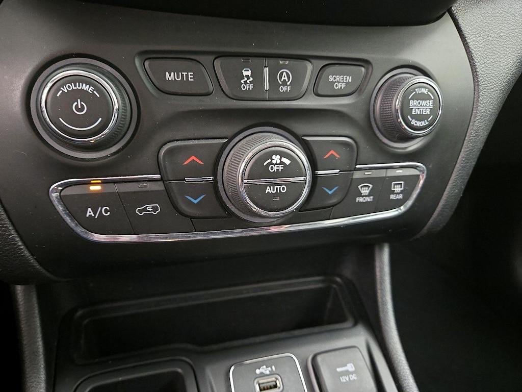 used 2020 Jeep Cherokee car, priced at $18,998