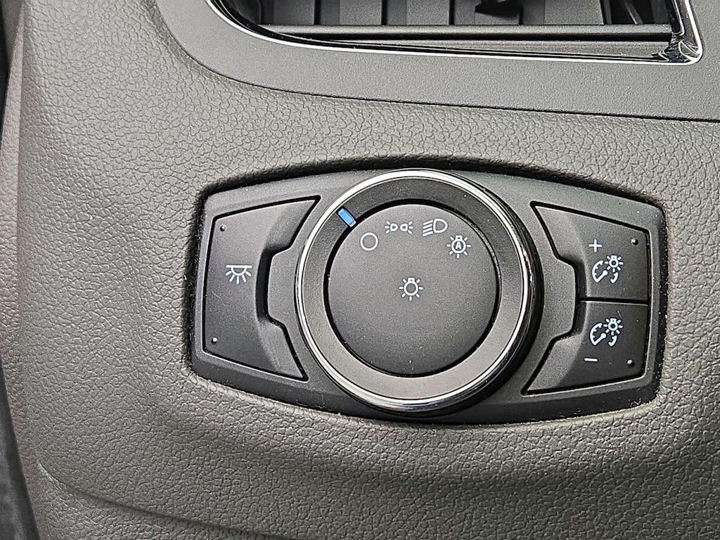 used 2014 Ford Edge car, priced at $13,998