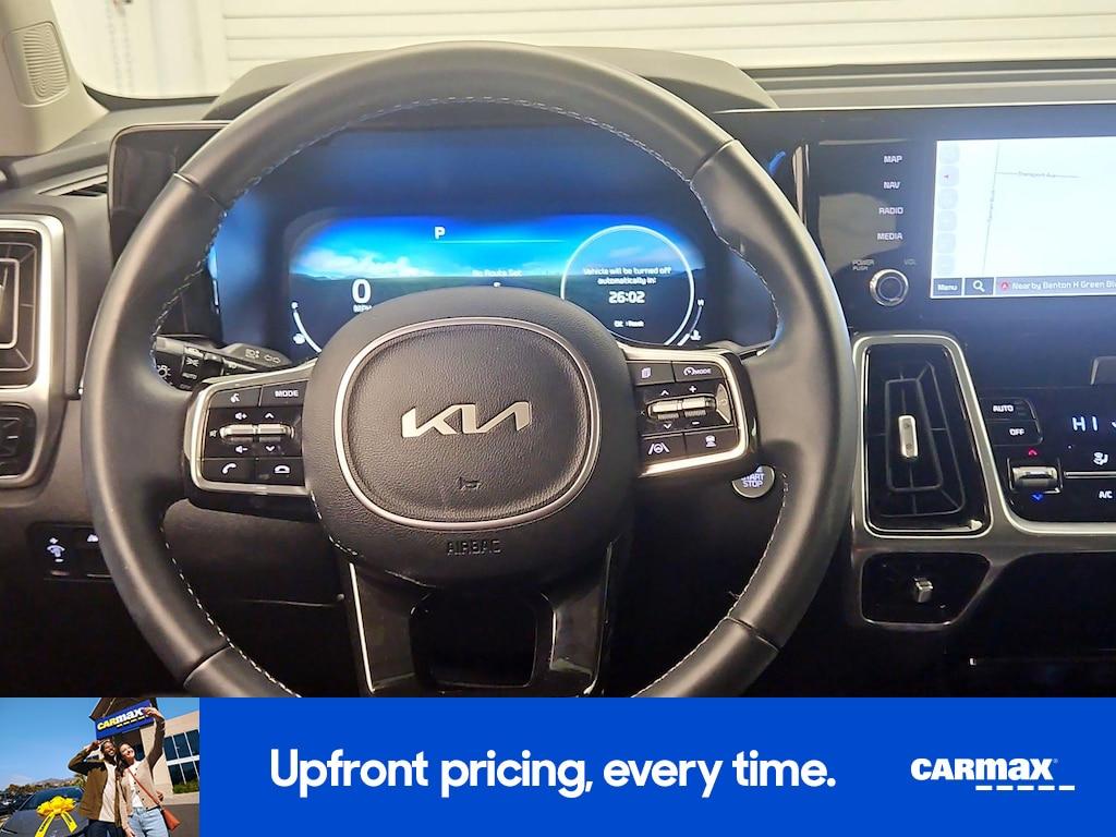 used 2023 Kia Sorento car, priced at $30,998