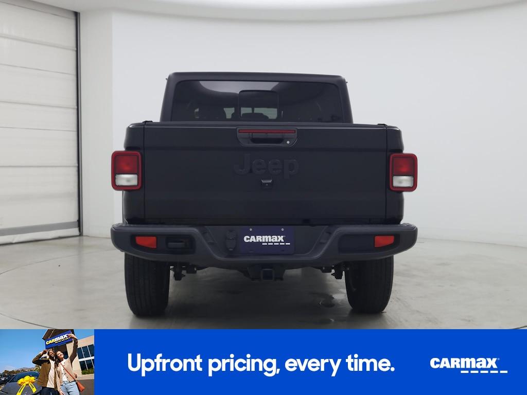 used 2022 Jeep Gladiator car, priced at $30,998
