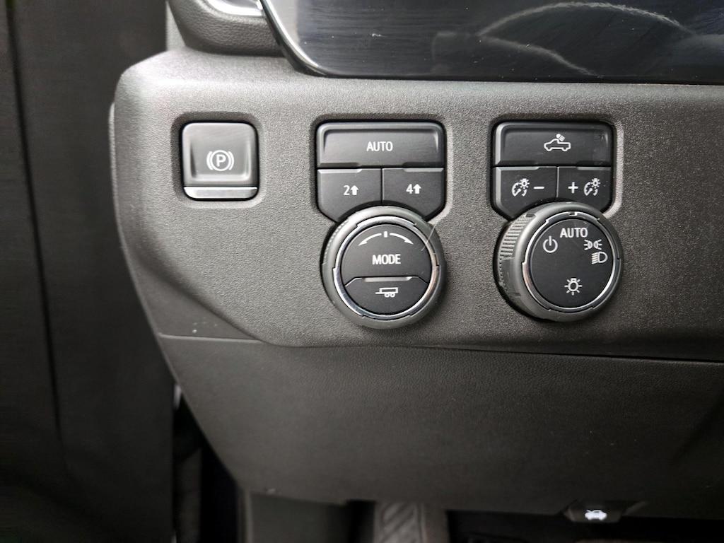 used 2022 Chevrolet Silverado 1500 car, priced at $33,998