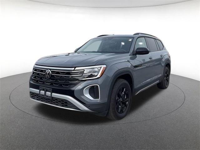 used 2025 Volkswagen Atlas car, priced at $38,749