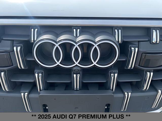 used 2025 Audi Q7 car, priced at $49,649