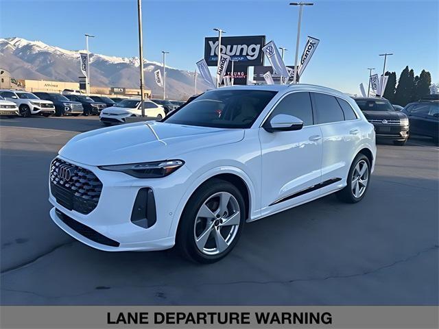 new 2025 Audi Q5 car, priced at $59,161