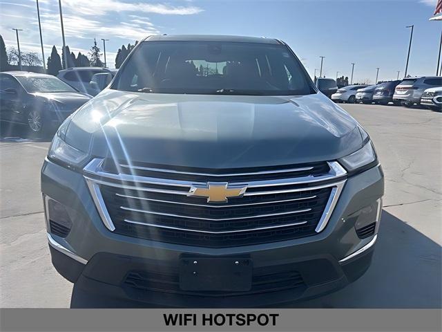 used 2023 Chevrolet Traverse car, priced at $29,998