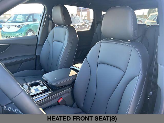 new 2026 Audi Q7 car, priced at $78,410