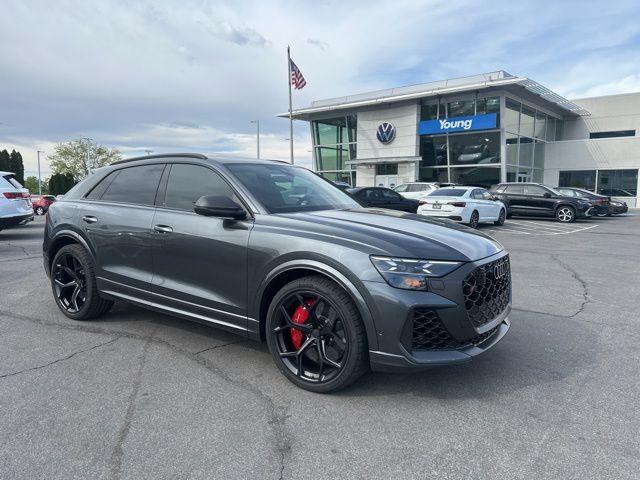 new 2026 Audi RS Q8 car, priced at $159,060
