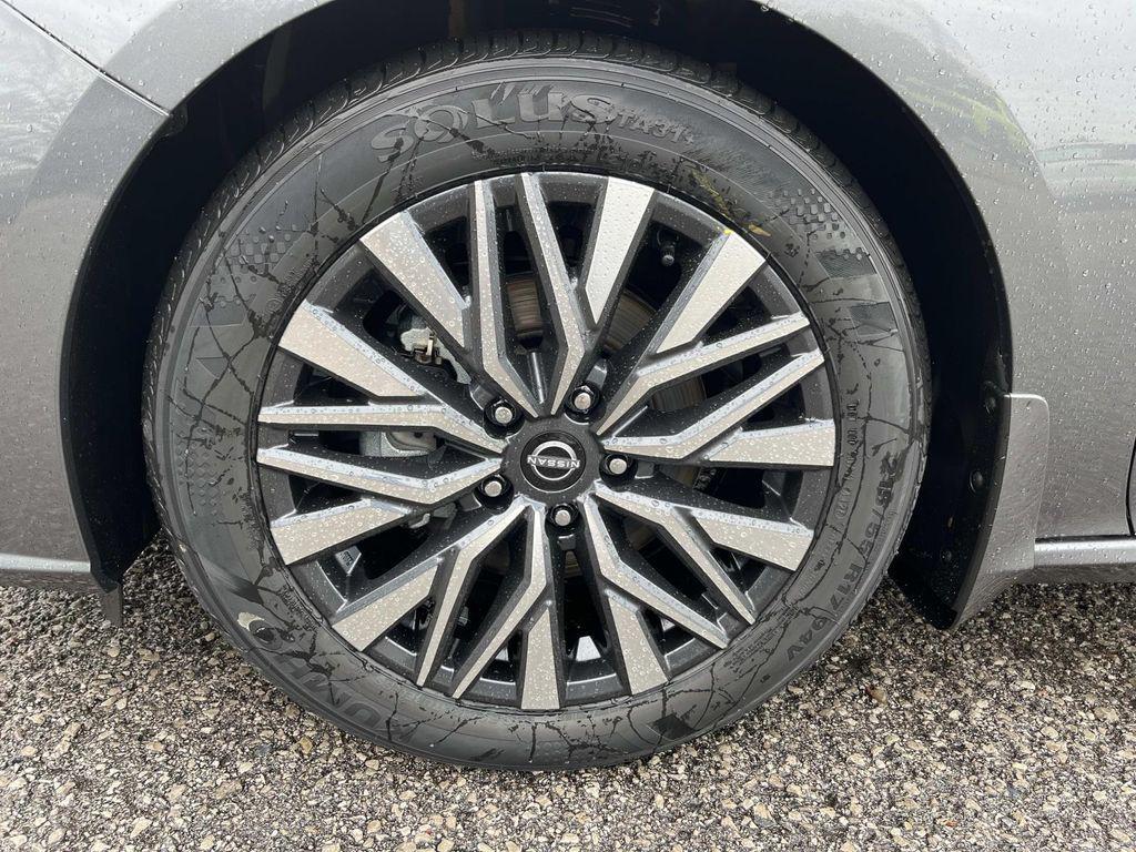 new 2025 Nissan Altima car, priced at $21,882