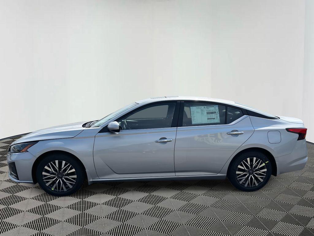 new 2025 Nissan Altima car, priced at $25,982