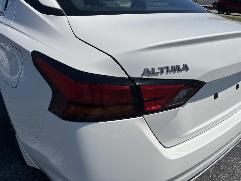 new 2025 Nissan Altima car, priced at $26,386