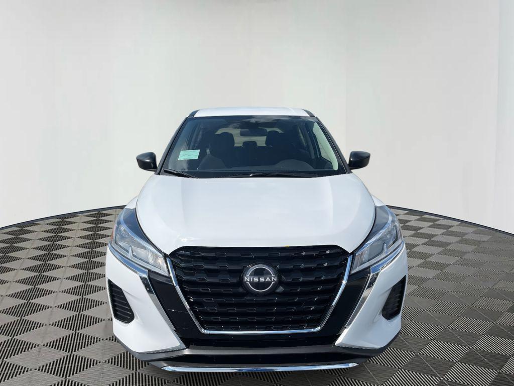 new 2025 Nissan Kicks car, priced at $19,215