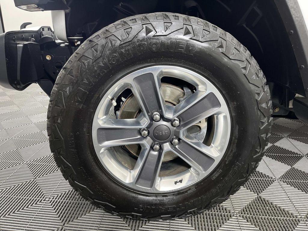 used 2021 Jeep Wrangler Unlimited car, priced at $21,449