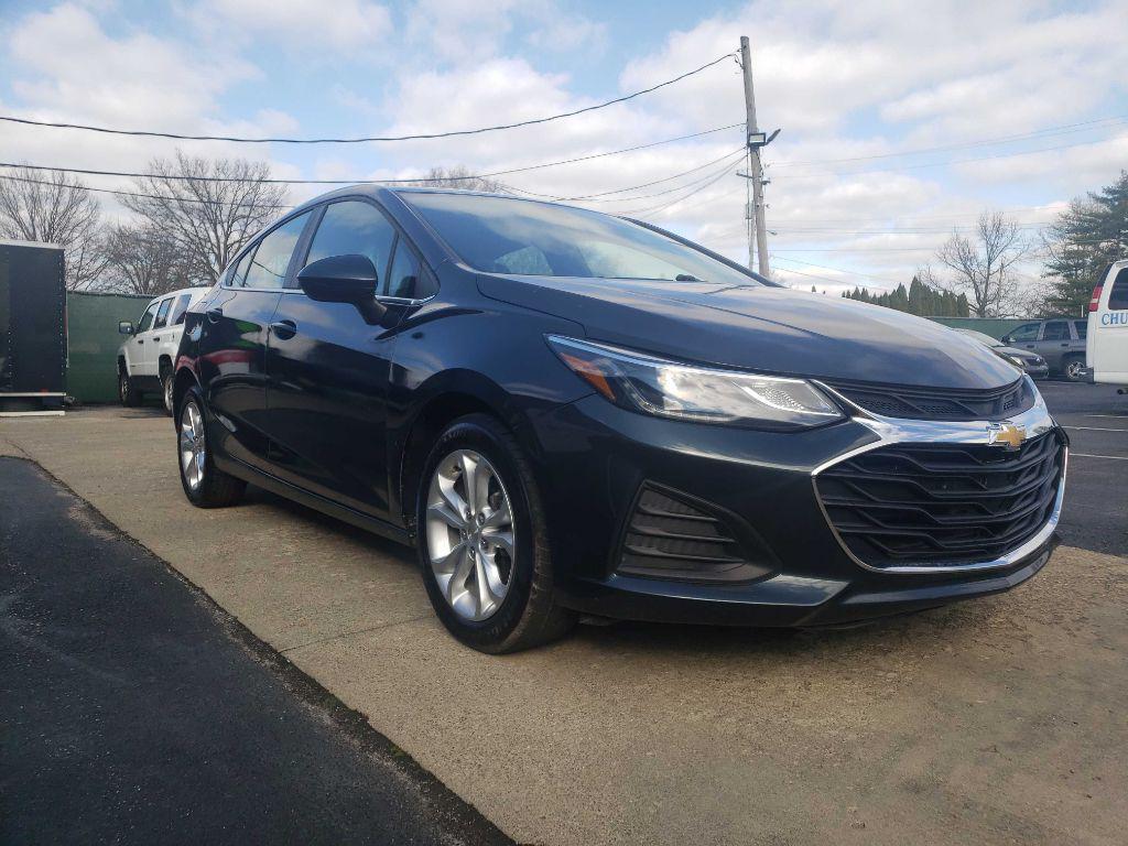 used 2019 Chevrolet Cruze car, priced at $11,013