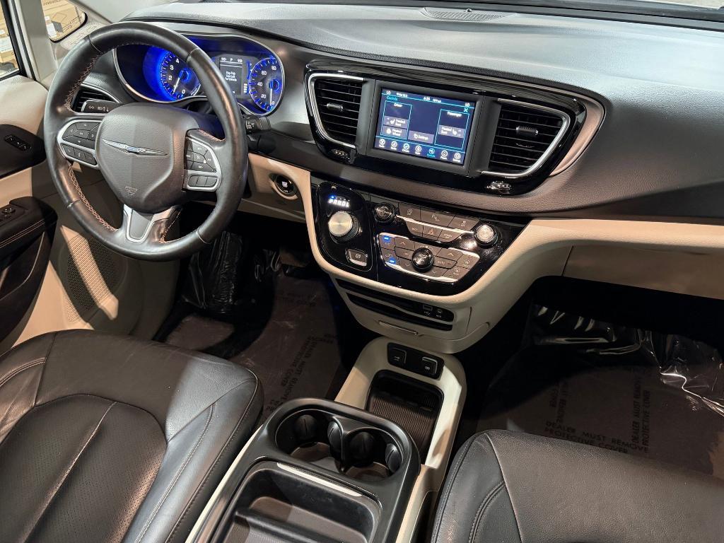 used 2020 Chrysler Pacifica car, priced at $15,498