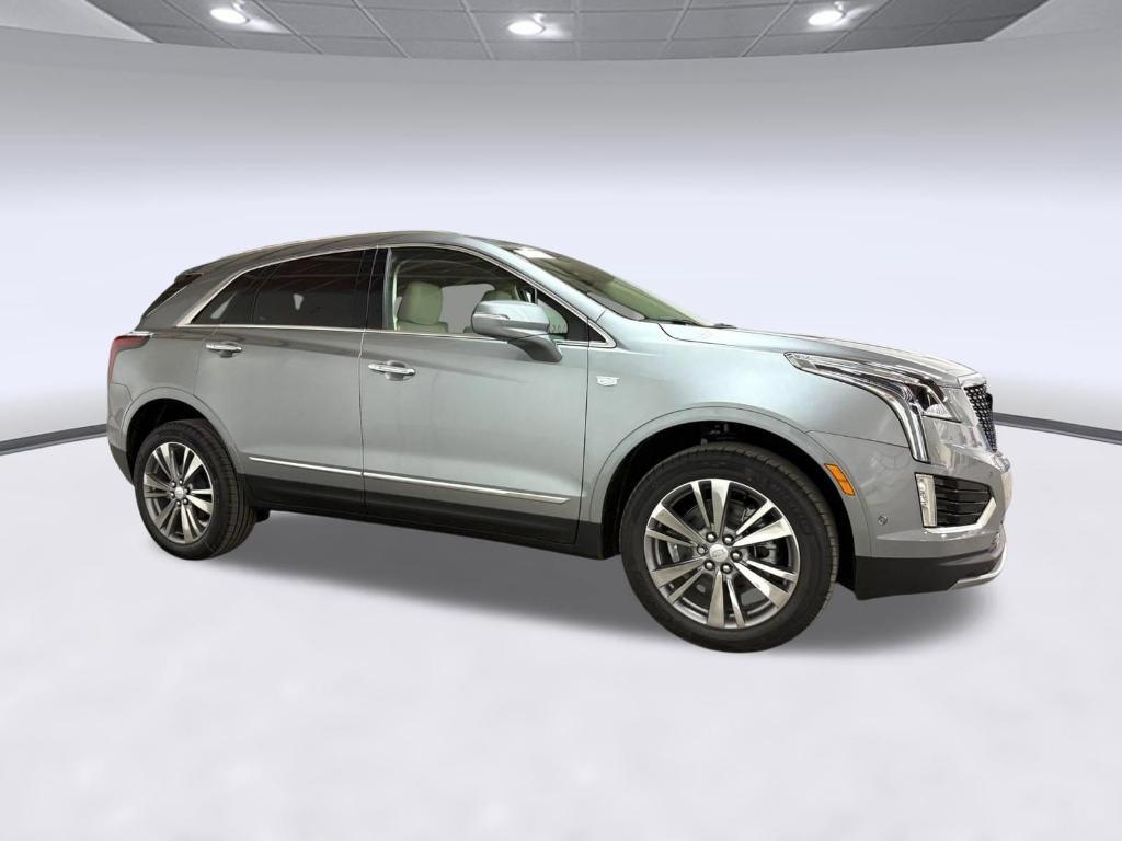 new 2026 Cadillac XT5 car, priced at $55,291