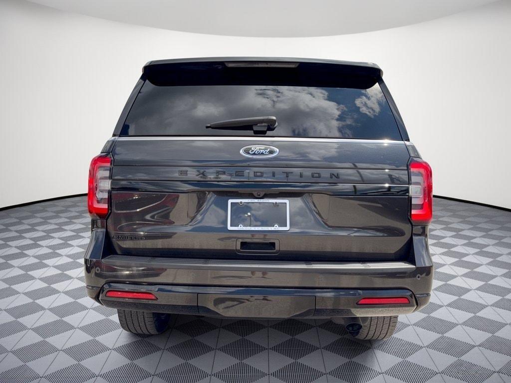 used 2023 Ford Expedition car, priced at $46,136