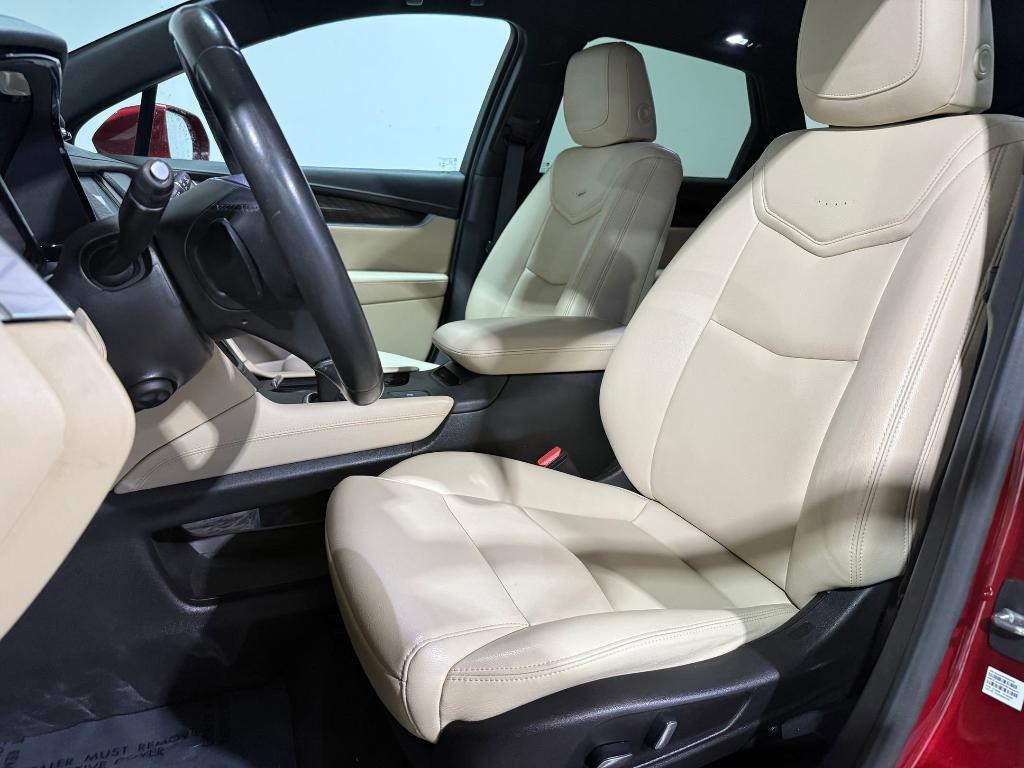 used 2019 Cadillac XT5 car, priced at $18,998