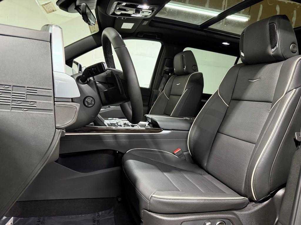 new 2026 Cadillac Escalade ESV car, priced at $110,661