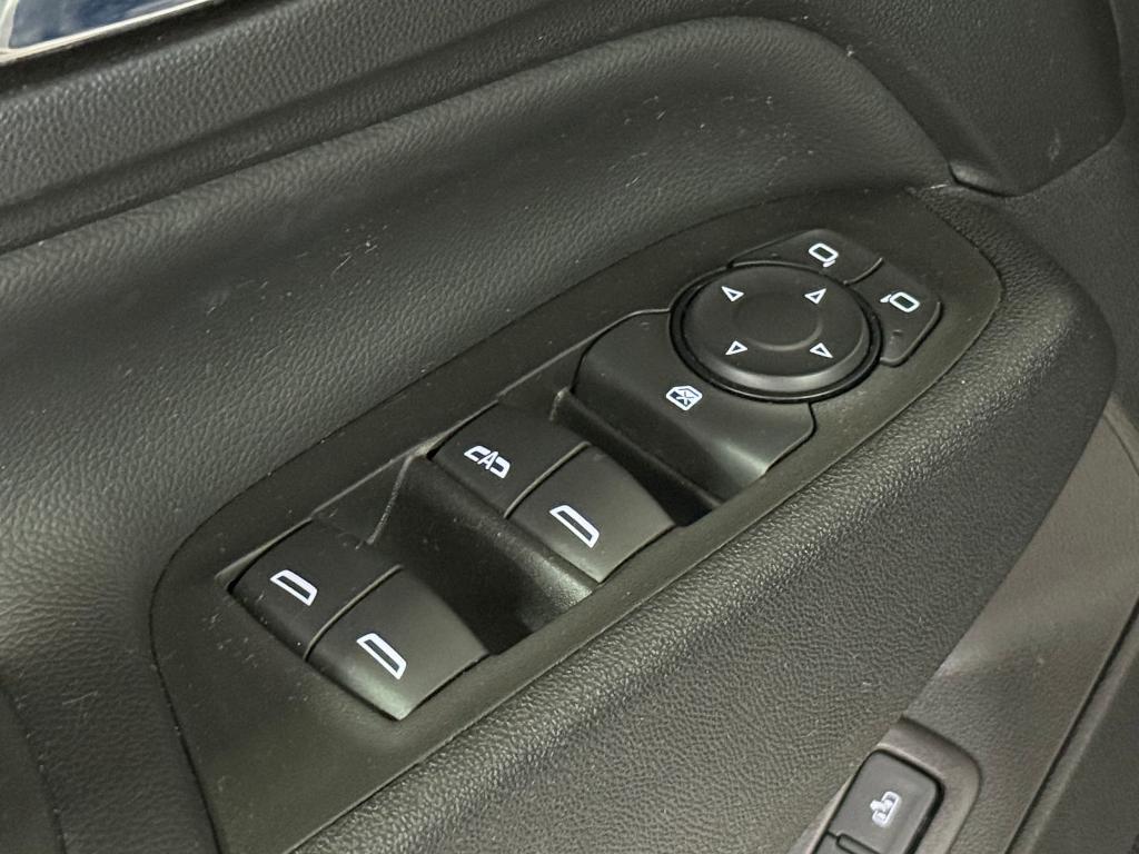 used 2020 Chevrolet Equinox car, priced at $17,497