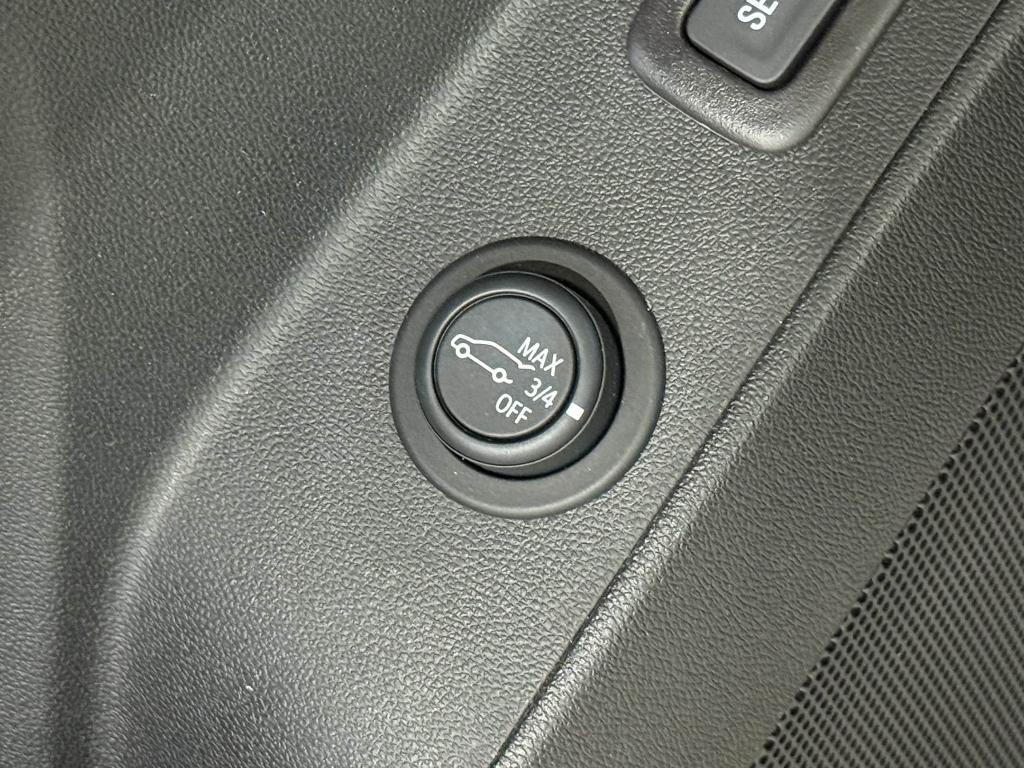 used 2020 Chevrolet Equinox car, priced at $17,497