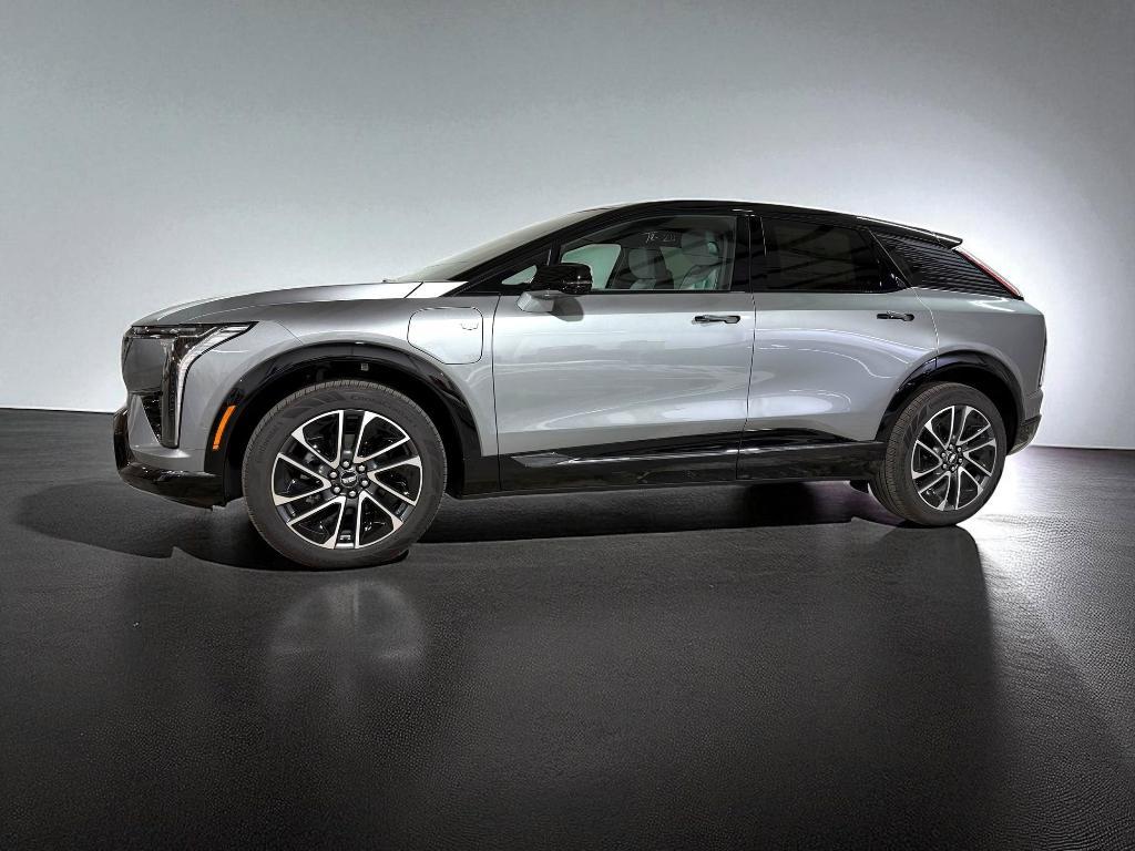 new 2025 Cadillac OPTIQ car, priced at $50,712