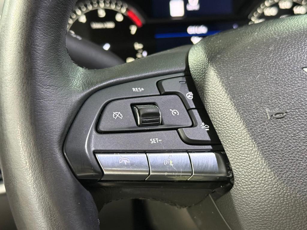 used 2020 Cadillac XT4 car, priced at $21,496