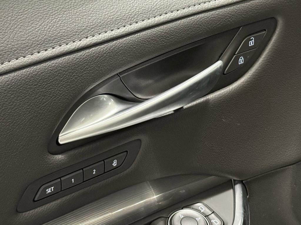 new 2025 Cadillac XT4 car, priced at $46,214