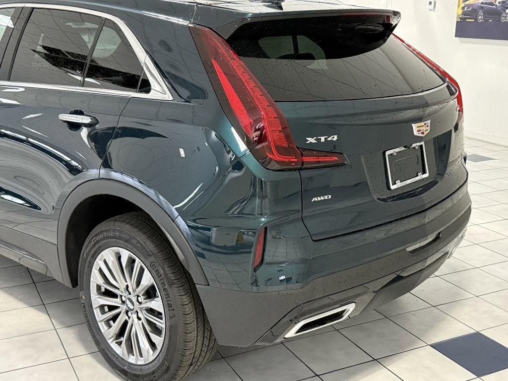 new 2025 Cadillac XT4 car, priced at $46,214