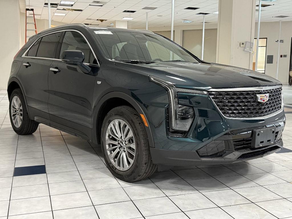 new 2025 Cadillac XT4 car, priced at $46,214