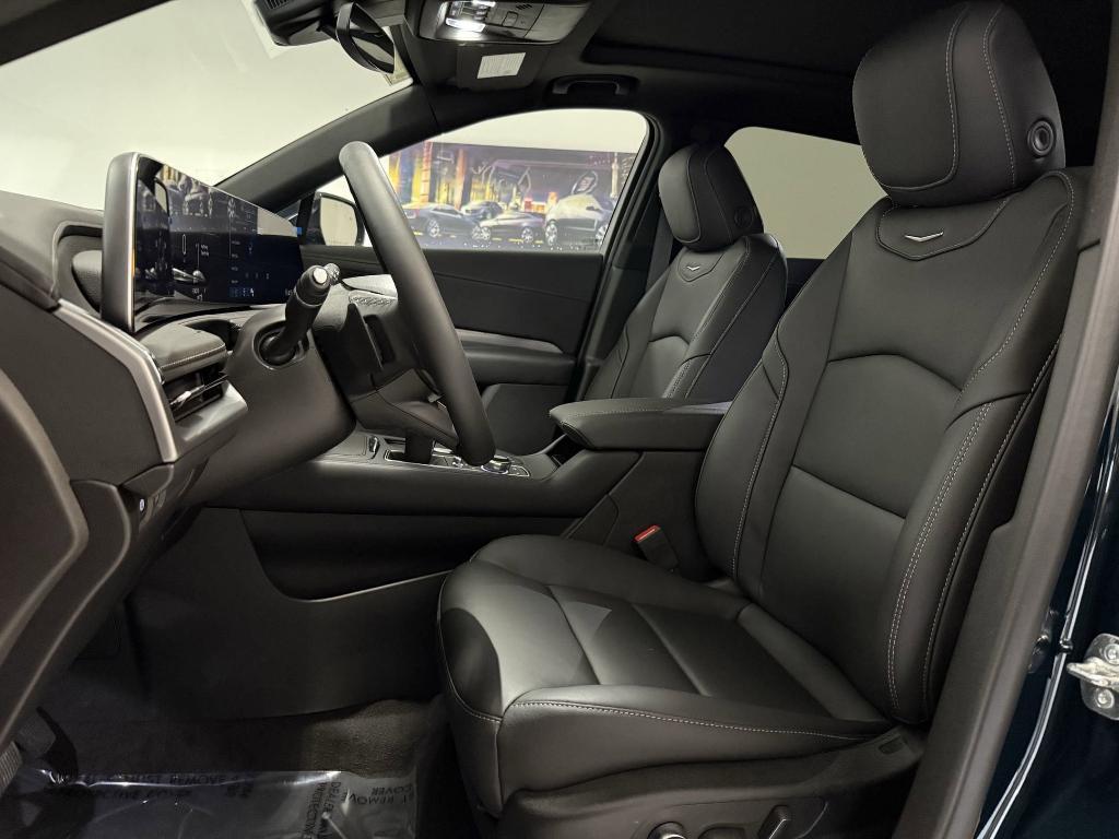 new 2025 Cadillac XT4 car, priced at $46,214