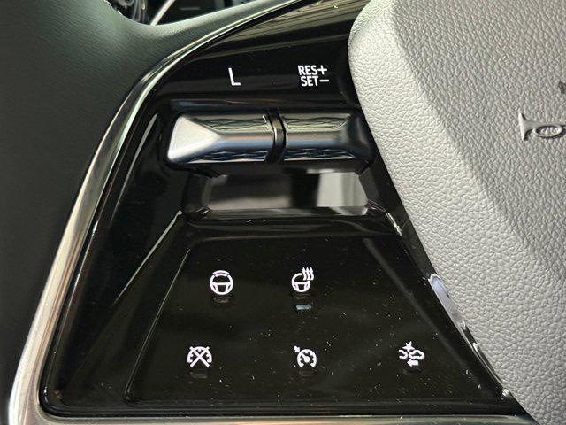 new 2026 Cadillac Escalade ESV car, priced at $119,112