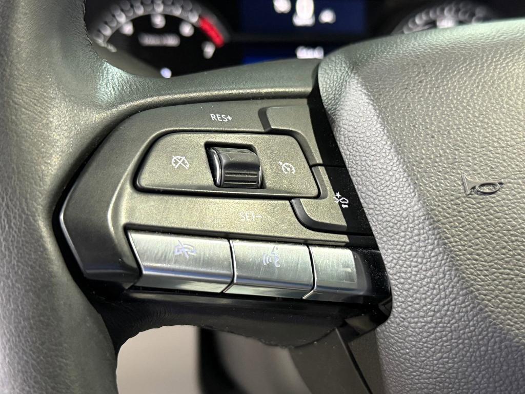 used 2021 Cadillac XT4 car, priced at $20,997