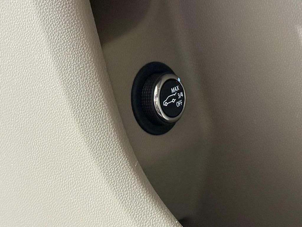 used 2021 Cadillac XT4 car, priced at $20,997