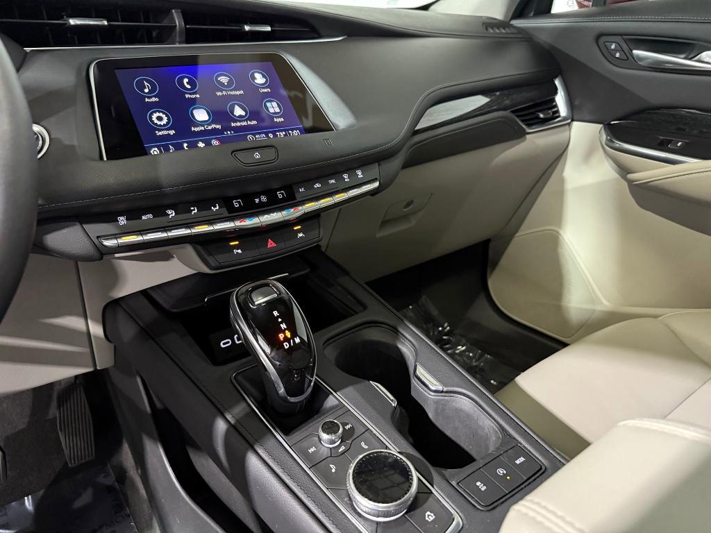 used 2021 Cadillac XT4 car, priced at $20,997