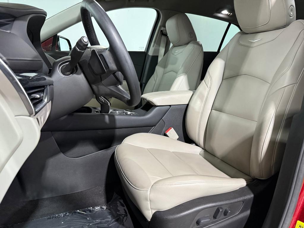 used 2021 Cadillac XT4 car, priced at $20,997