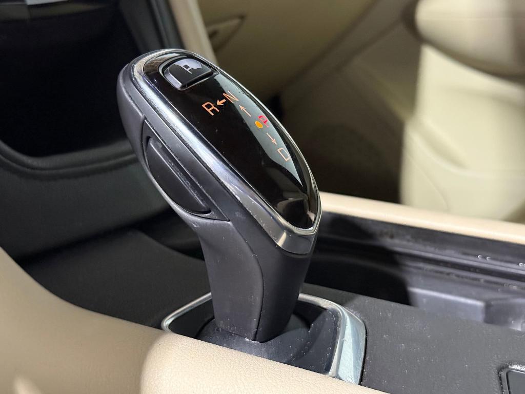 used 2017 Cadillac XT5 car, priced at $16,999