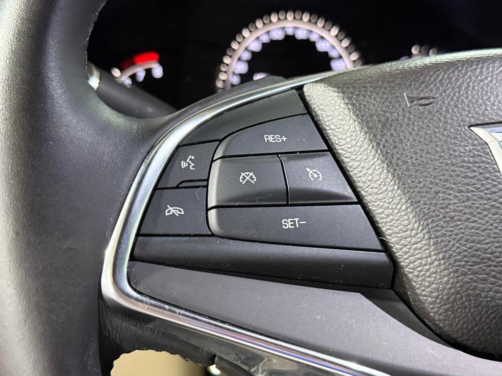 used 2017 Cadillac XT5 car, priced at $16,999