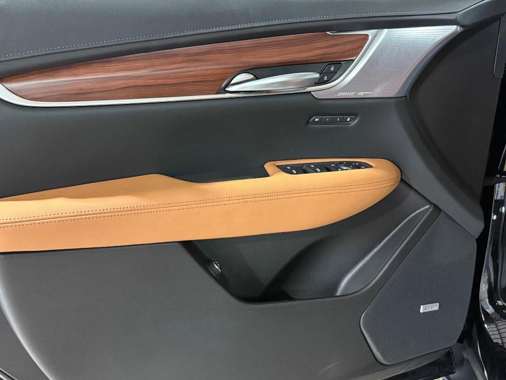 new 2026 Cadillac XT5 car, priced at $59,091