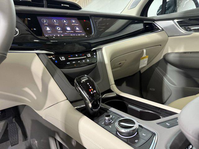 new 2025 Cadillac XT6 car, priced at $56,813