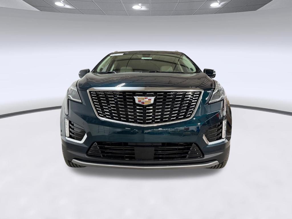 new 2026 Cadillac XT5 car, priced at $60,511