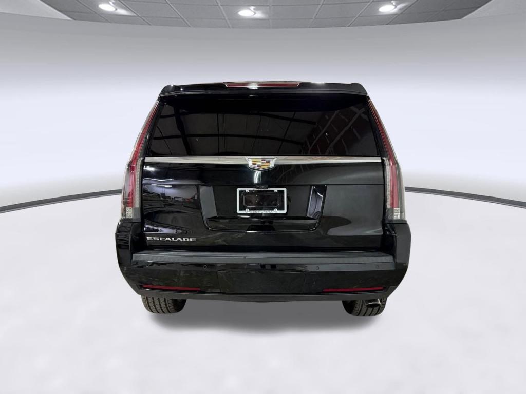 used 2019 Cadillac Escalade car, priced at $27,998