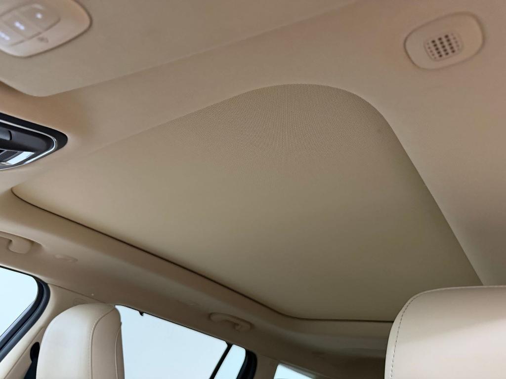 used 2021 Jeep Grand Cherokee L car, priced at $25,497