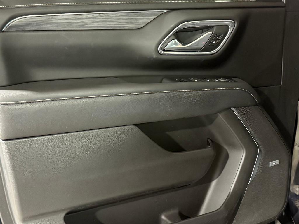 used 2023 GMC Yukon car, priced at $50,998