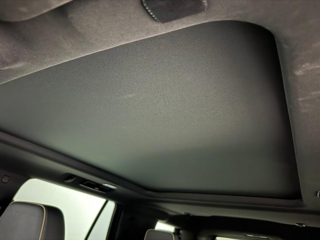 used 2023 GMC Yukon car, priced at $50,998