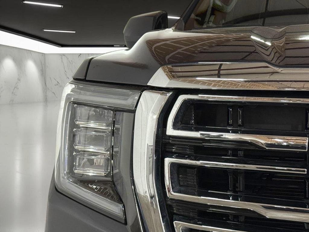 used 2023 GMC Yukon car, priced at $50,998