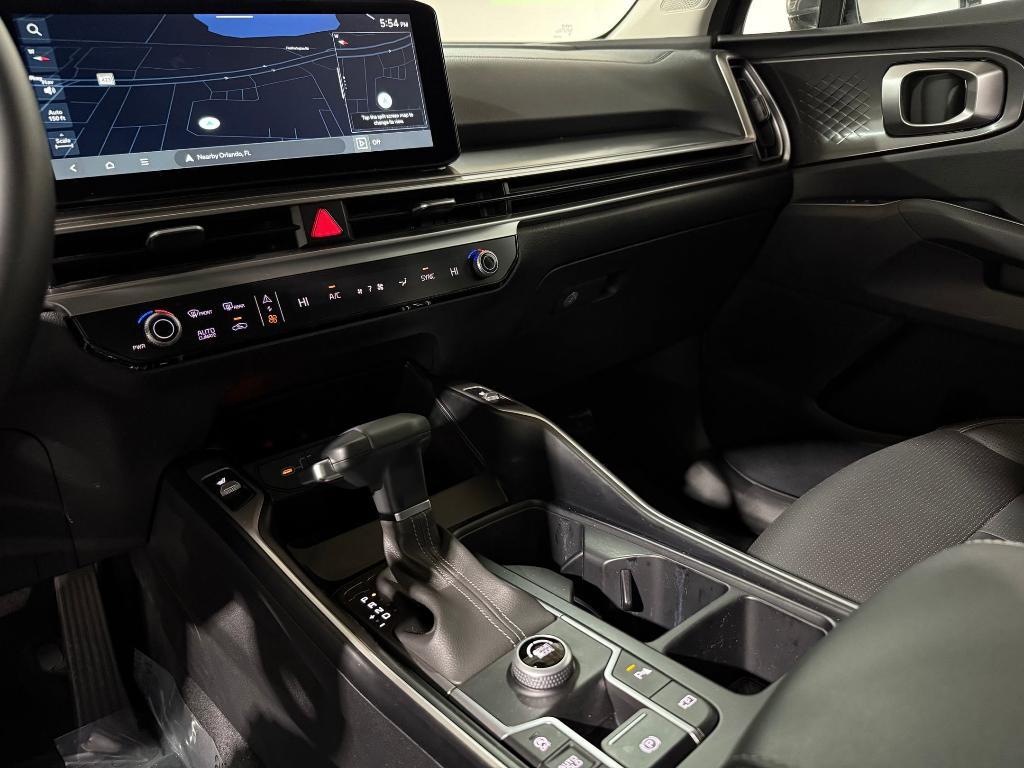 used 2024 Kia Sorento car, priced at $25,998