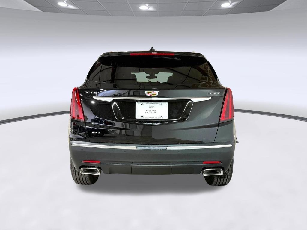 new 2026 Cadillac XT5 car, priced at $41,413