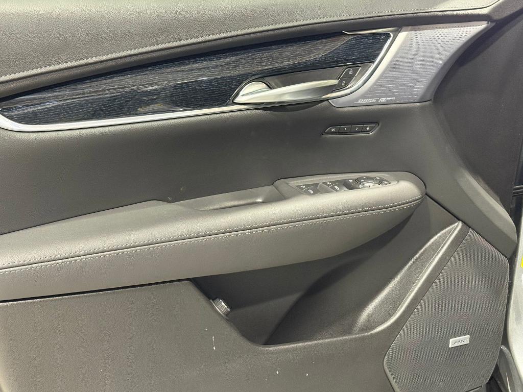 new 2026 Cadillac XT5 car, priced at $47,392