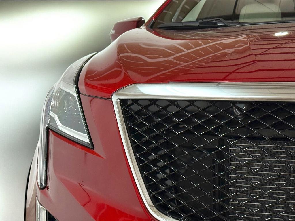 new 2025 Cadillac XT5 car, priced at $62,781