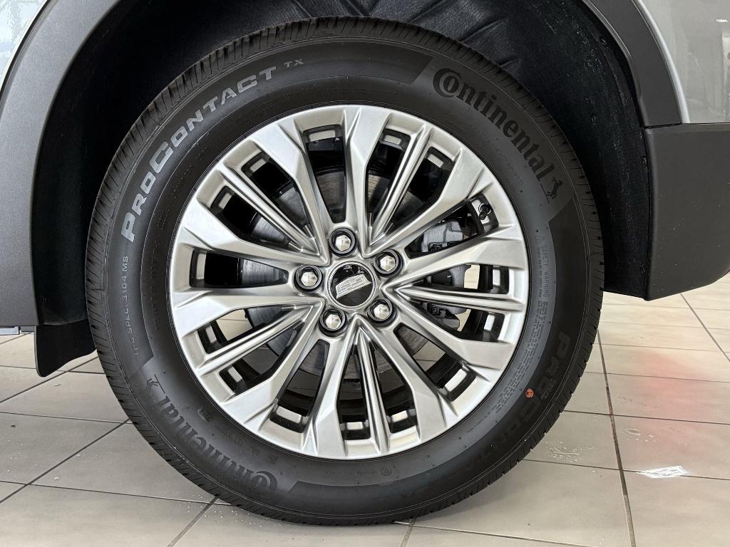 new 2025 Cadillac XT4 car, priced at $40,834